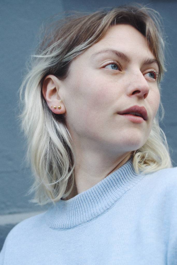 JUKSEREI SIGRID XS EAR STUDS Discount Store für neue Produkte