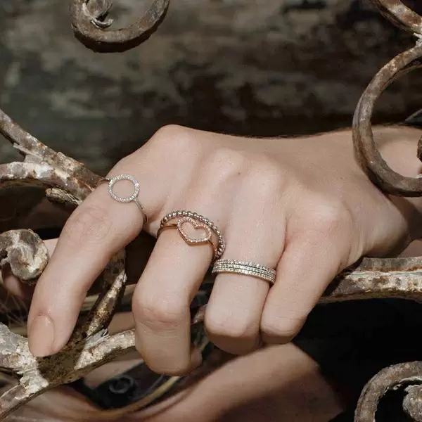 Leaf Jewelry Ring Herz mit Diamanten, 18 K Gelbgold 50% Rabatt für begrenzte Zeit
