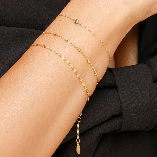 Leaf Jewelry Armkette Smaragd, 14K Gelbgold zollfrei