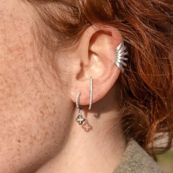 Leaf Jewelry Single Creole CLOVER/Zirkonia, 18 K Rosegold vergoldet Kostenloser Versand