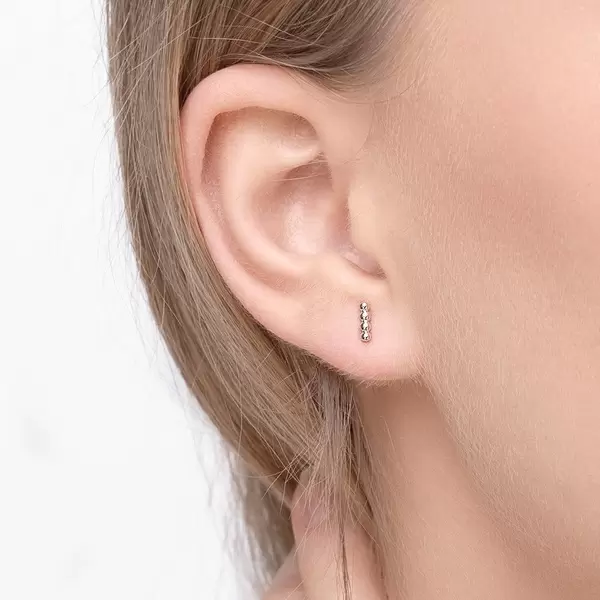 Leaf Jewelry Ohrstecker 4 Kugel, 14K Weißgold Kostenloser Versand international