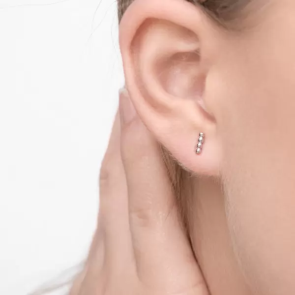 Leaf Jewelry Ohrstecker 4 Kugel, 14K Weißgold Kostenloser Versand international