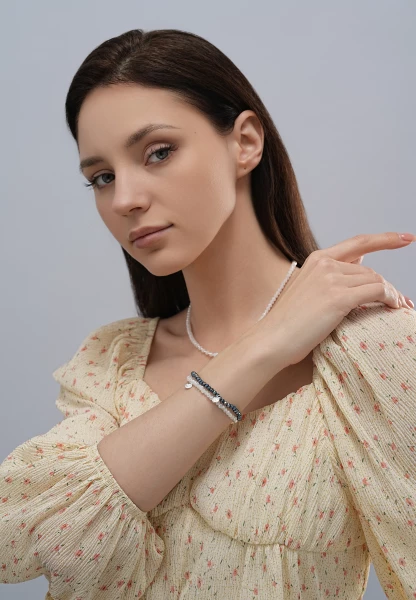 Leslii Damen-Armband Karoline Kristall Glasperlen dehnbar Weiß Sonderangebot der Fabrik