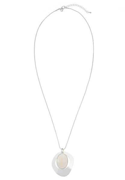 Leslii Lange Kette Perlmutt Anhänger in Silber im Angebot
