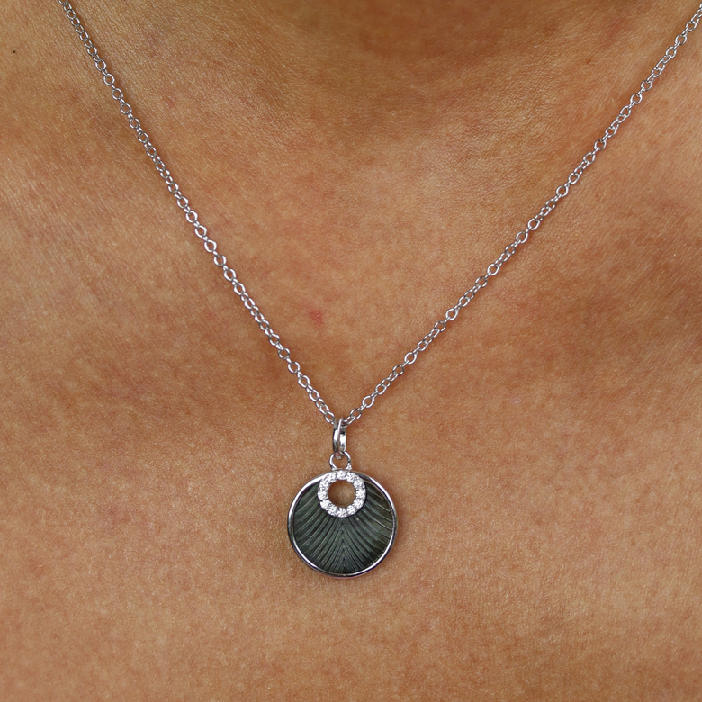 Nana Kay Shiny Circles Halskette Shell Zeitlich begrenztes Angebot