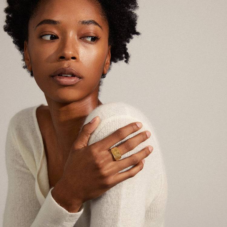 Pilgrim JEMMA Ring mit viereckigem Siegel, vergoldet Online