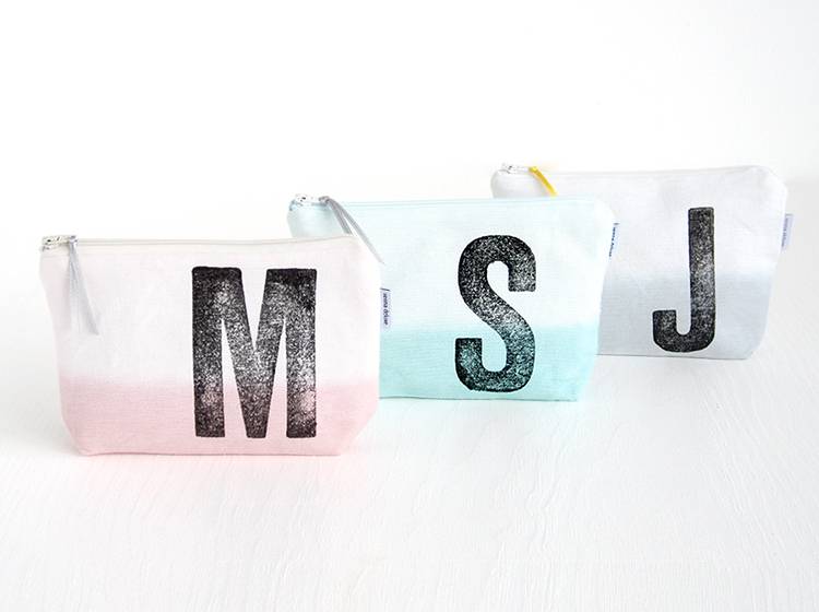 Renna Deluxe Schminktasche MINT mit Monogramm personalisiert Bestseller