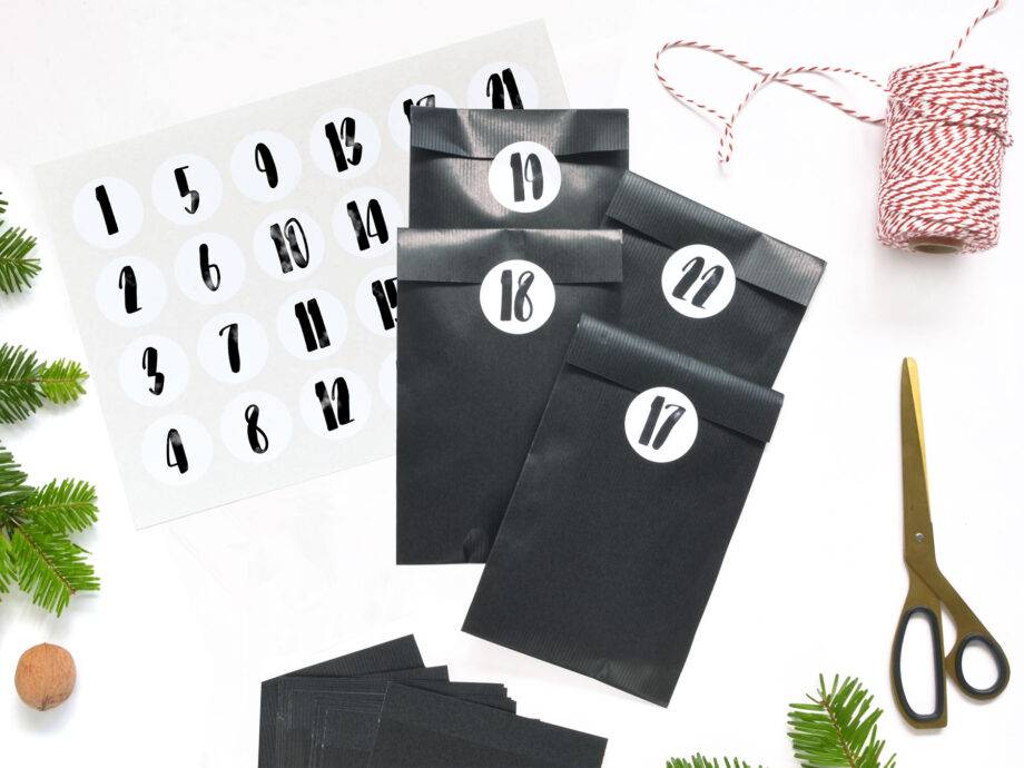 Renna Deluxe Adventskalender Schwarz mit Handlettering für Männer Black Friday Preise