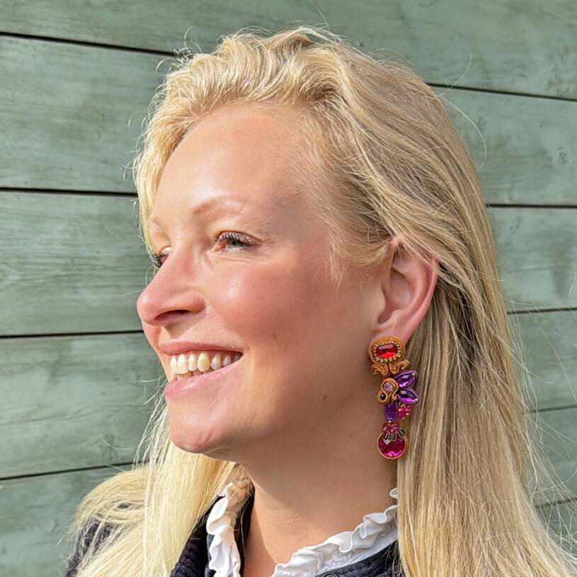SchwesterSchwester Vorbestellbar - Dekorative Soutache-Ohrstecker in Orange und Pink Vierteljährliche Förderung