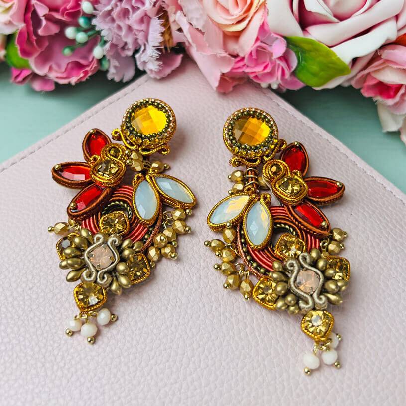 SchwesterSchwester Große Soutache-Ohrringe in Gold, Champagner und Braun Black Friday